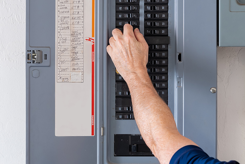 Breaker Box Replacement Costs Explained: What Homeowners Should Expect